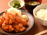 やきとりセンター 秋田駅前店のメニュー写真 ■若鶏の唐揚げ定食