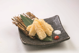 いろはにほへと 深川店のメニュー写真 長芋の天ぷら　梅肉添え