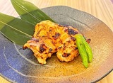三間堂 横浜店のメニュー写真 ●鶏もも味噌焼き